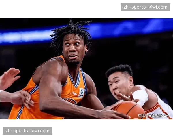 广东队五连胜遭终结 积分榜排名下滑至第三位 广东队五连胜遭终结 积分榜排名下滑至第三位